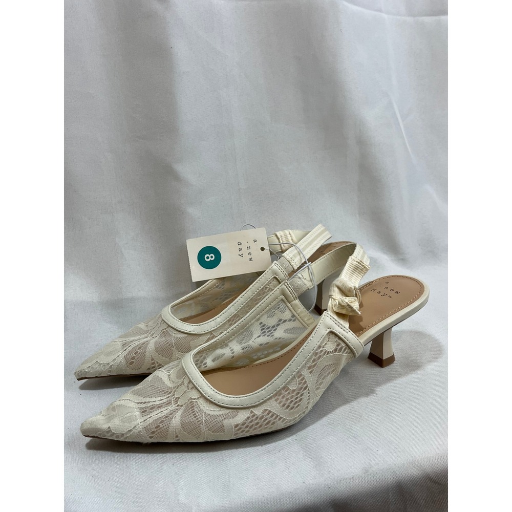 A New Day Cream Floral Lace Slingback Kitten Heels Pointed Toe Pumps Womens 8